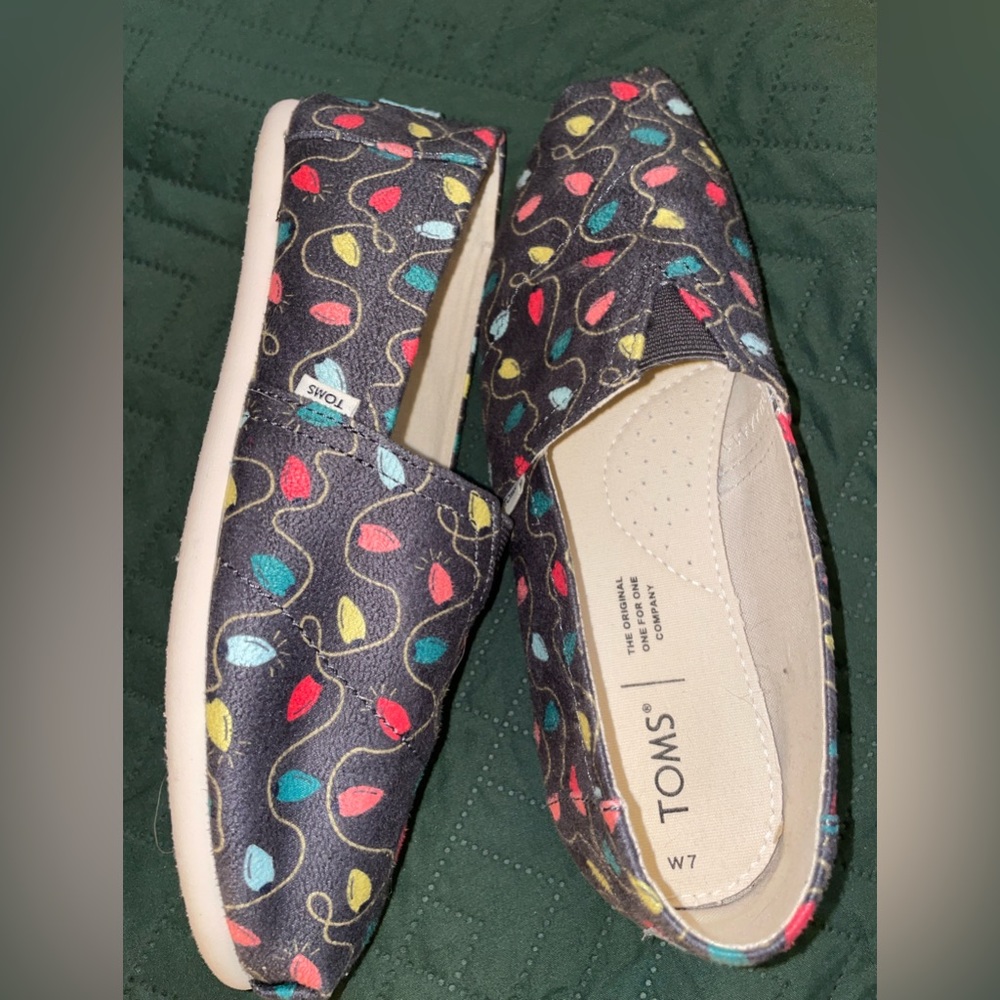 Christmas lights Toms..